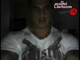 Brazilian Bodybuilder Samuel displaying his Big Donk on webcam